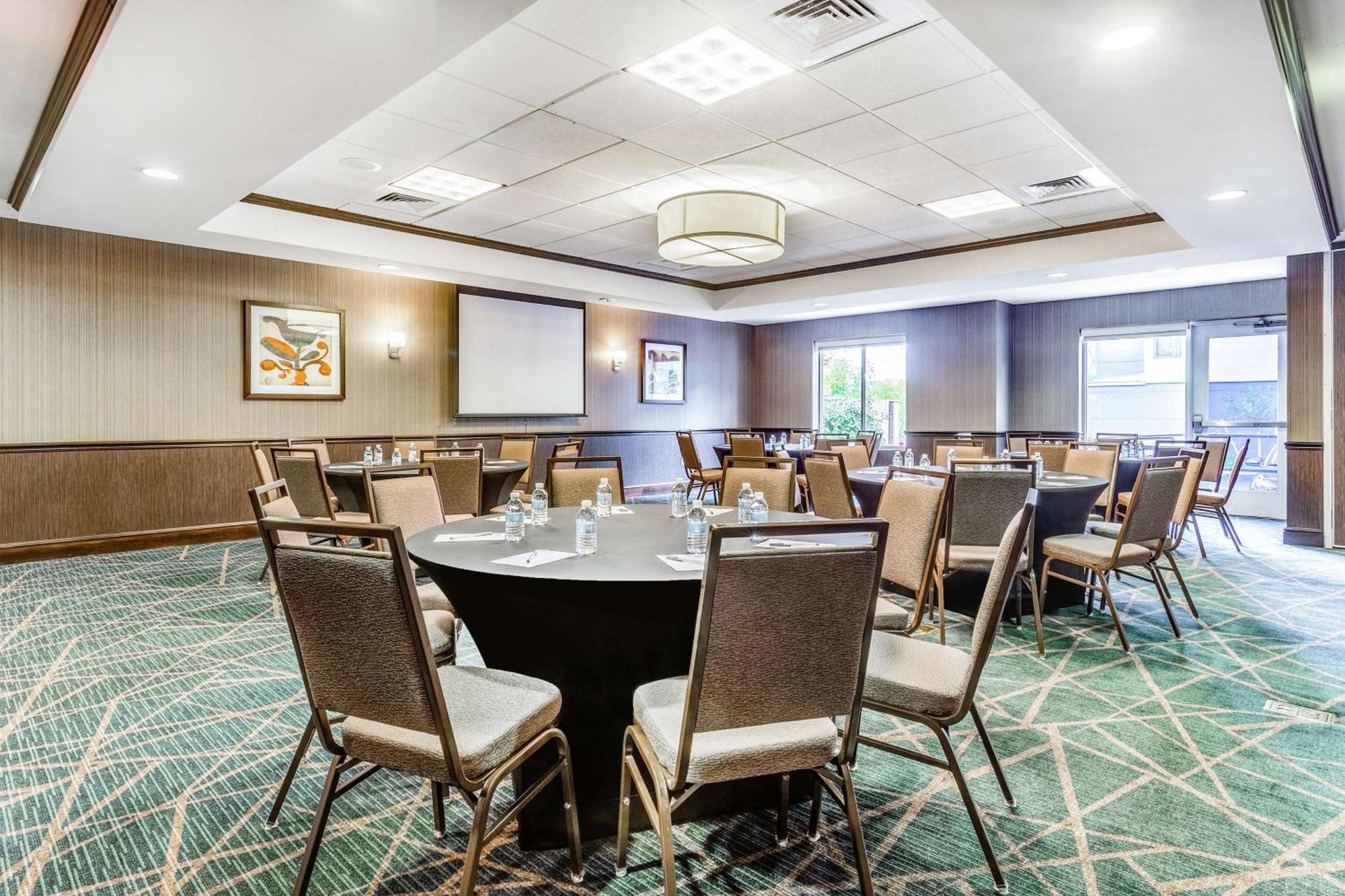 Hilton Garden Inn Albany-Suny Area Kültér fotó